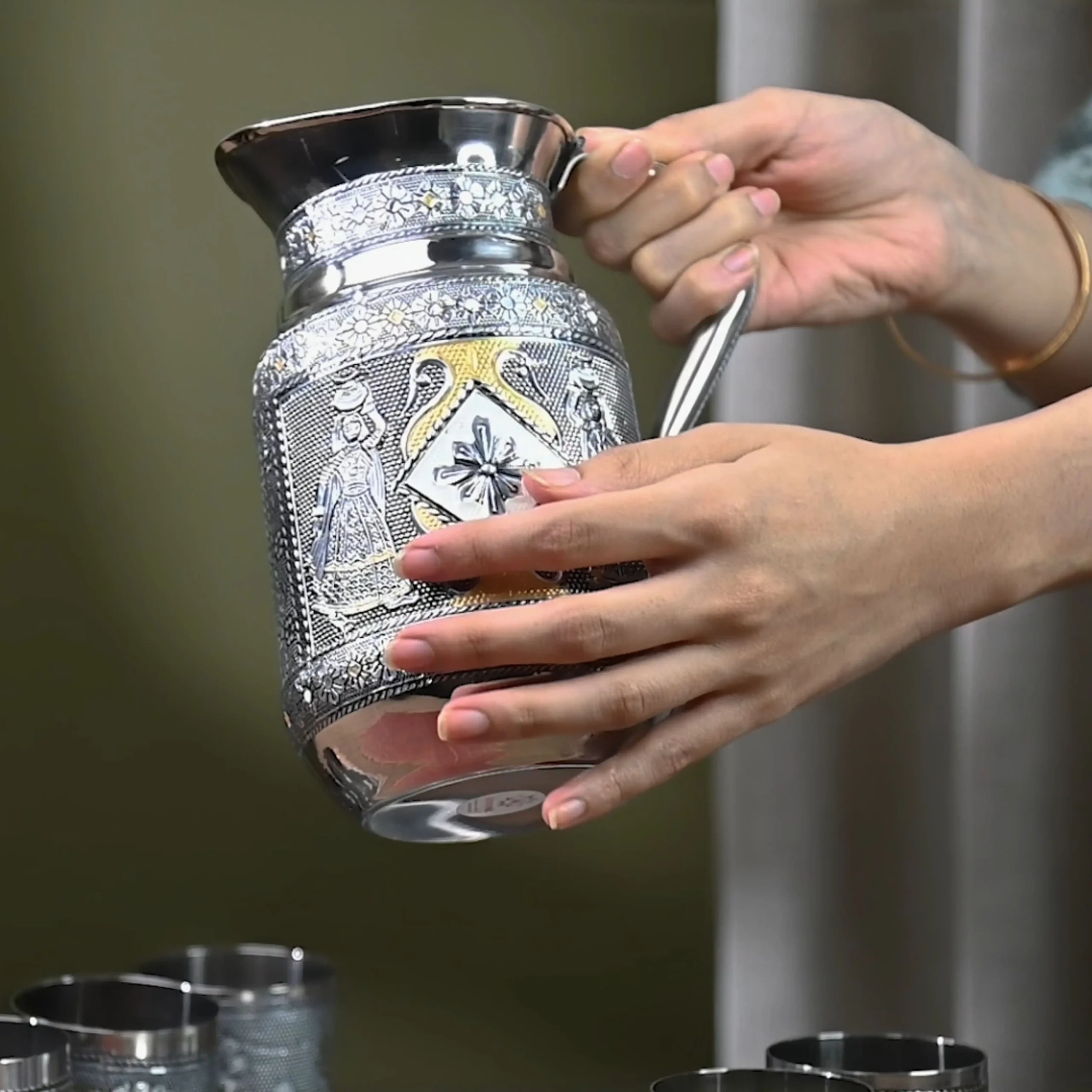 4x4 jug set 1 N1486 (4)