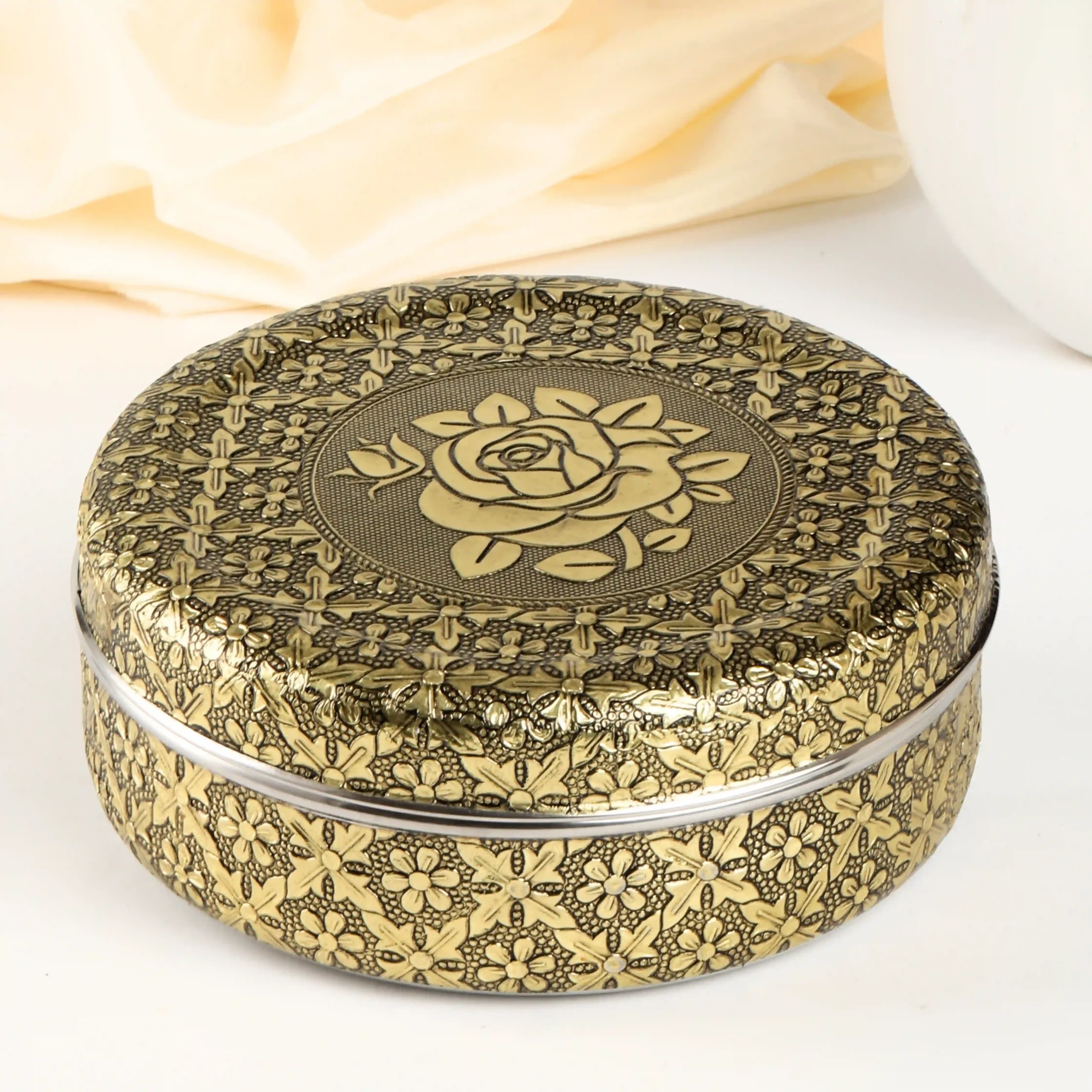 Spice box flower (1)