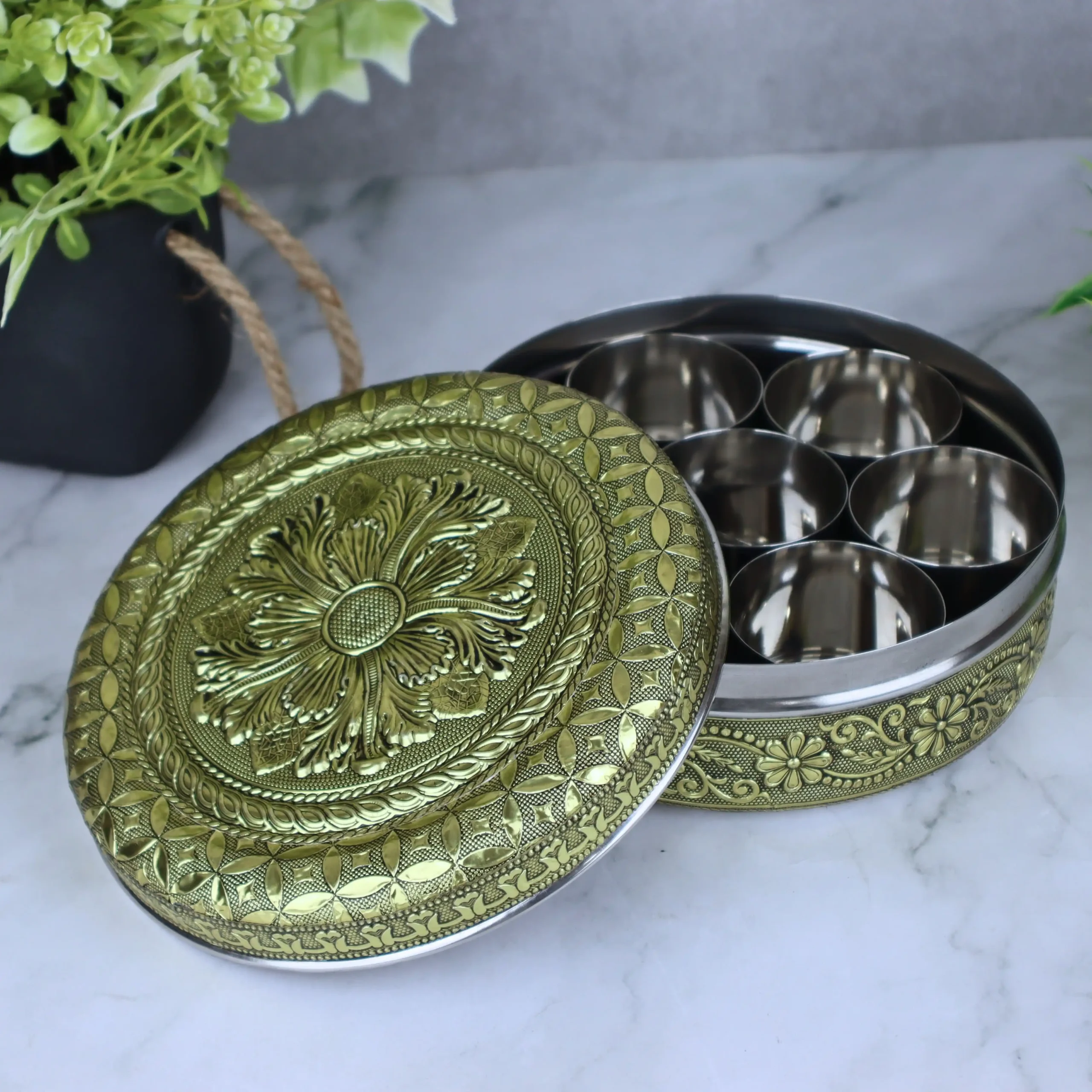 4x4 N1518 Flower Embossed Spice Box 1 Golden Flower Masala Box